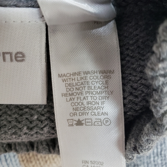 Liz Claiborne Gray Geometric Stripe Print Mock Turtleneck Sweater, Size Medium - Picture 4 of 5